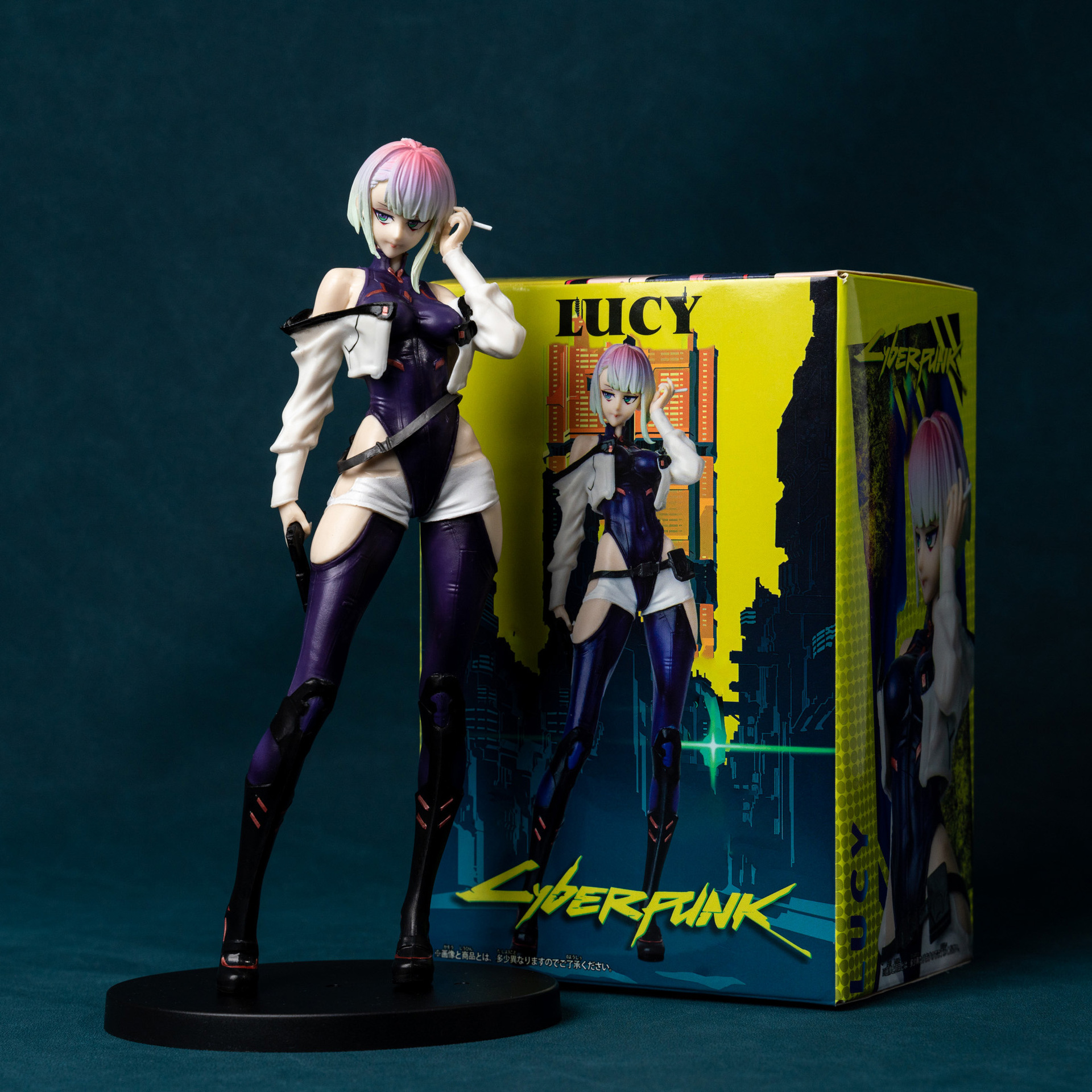 Anime Game Cyberpunk: Edgerunn - مراجعة Desk Setup Kit وسعره